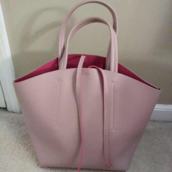 Handbags - Macys tote